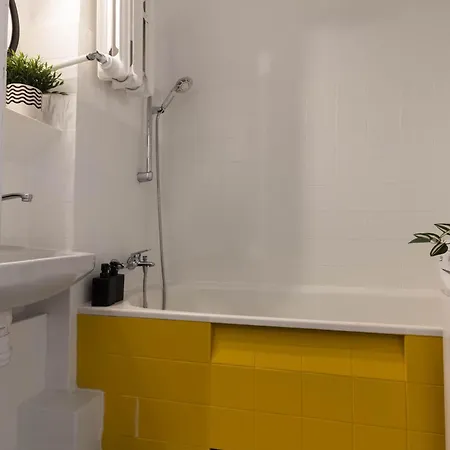Citystay Armii Krajowej *